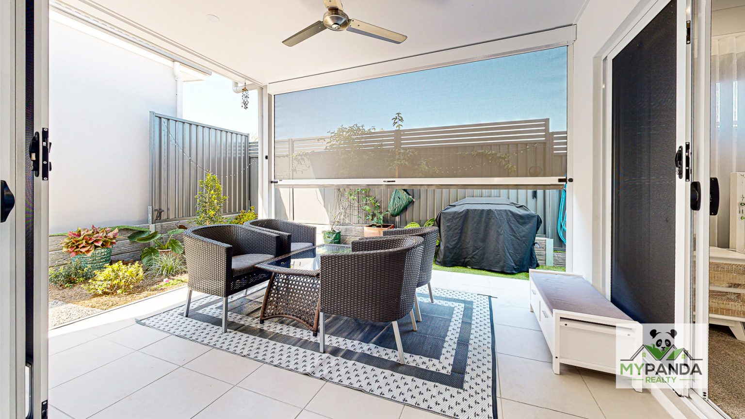 7-Serenity-Way-Living-Room