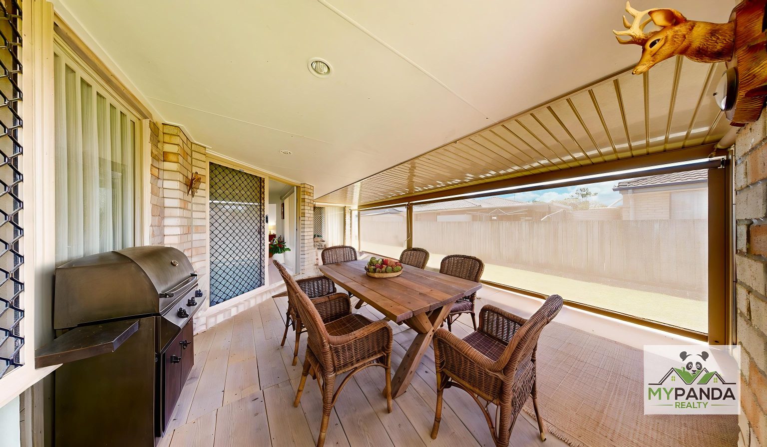 4-Valencia-Court-Bellmere-03052026_142800 - Outdoor - Farmhouse - 3