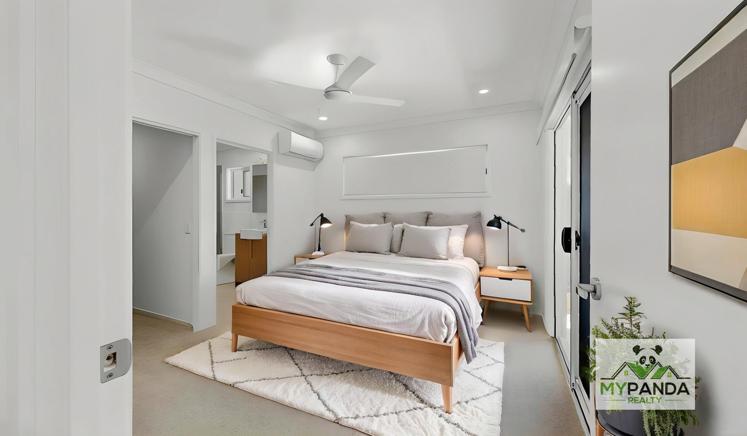 19546-Amy-Street-Morayfield--05132026_123111_defurnished#staging-Edit